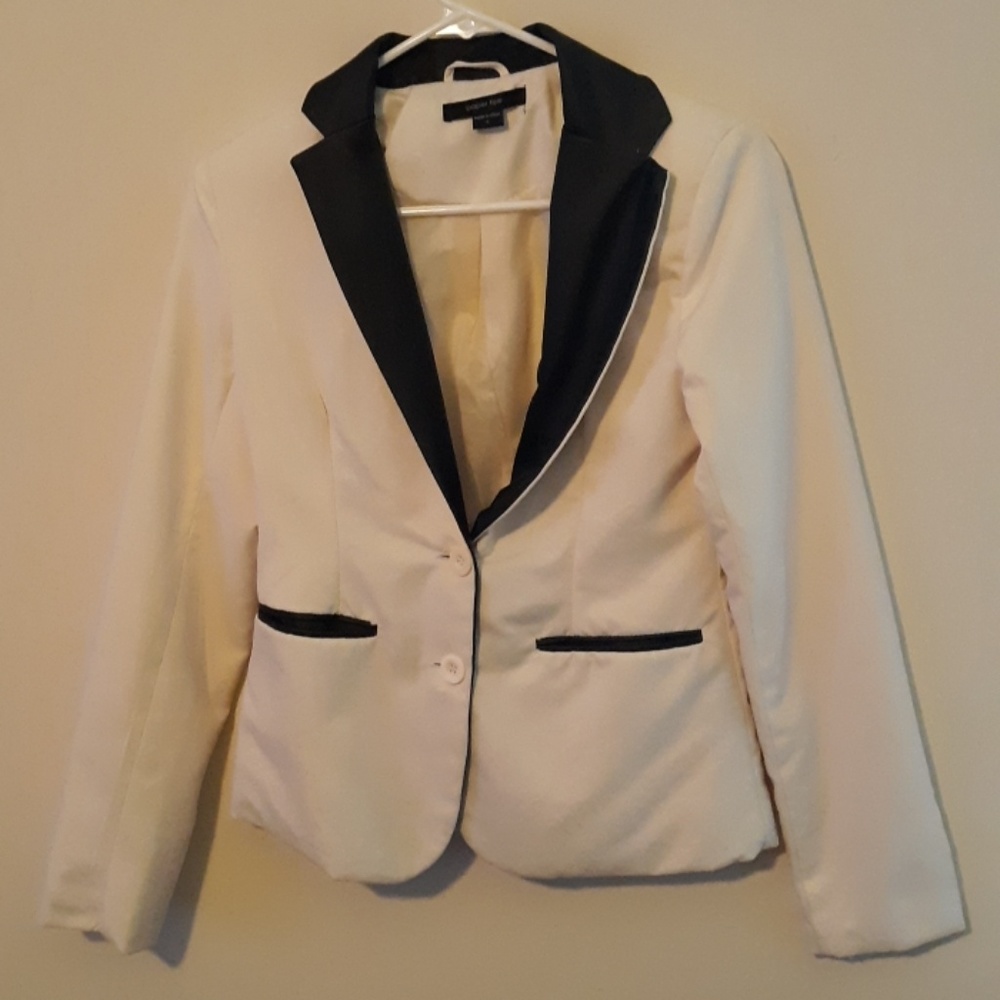 A white w Black leather Blazer